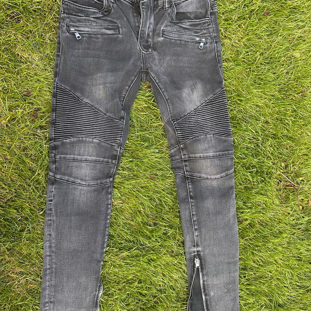 MNML Skinny Jeans